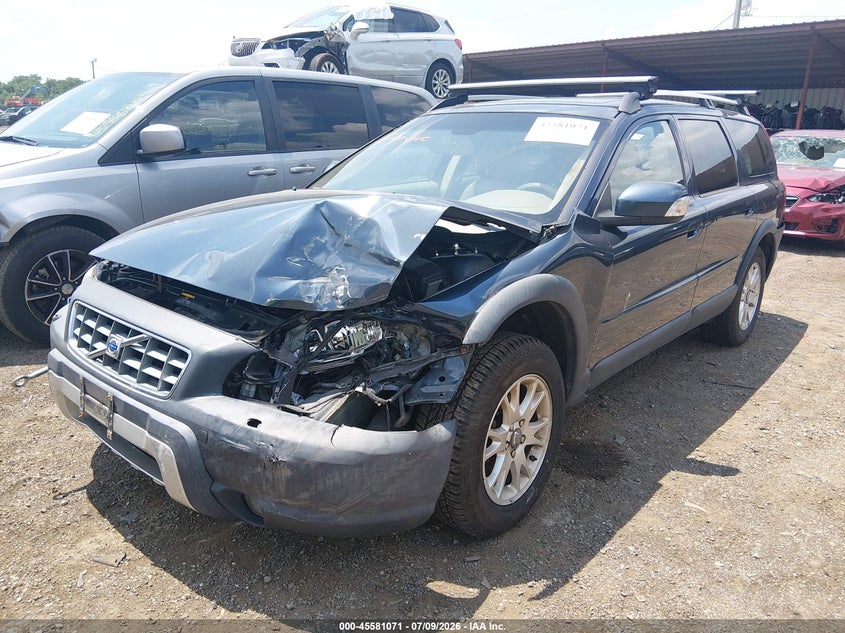 2007 Volvo XC70, Left Front, IAAI, VIN YV4SZ592771277312 — photo 2