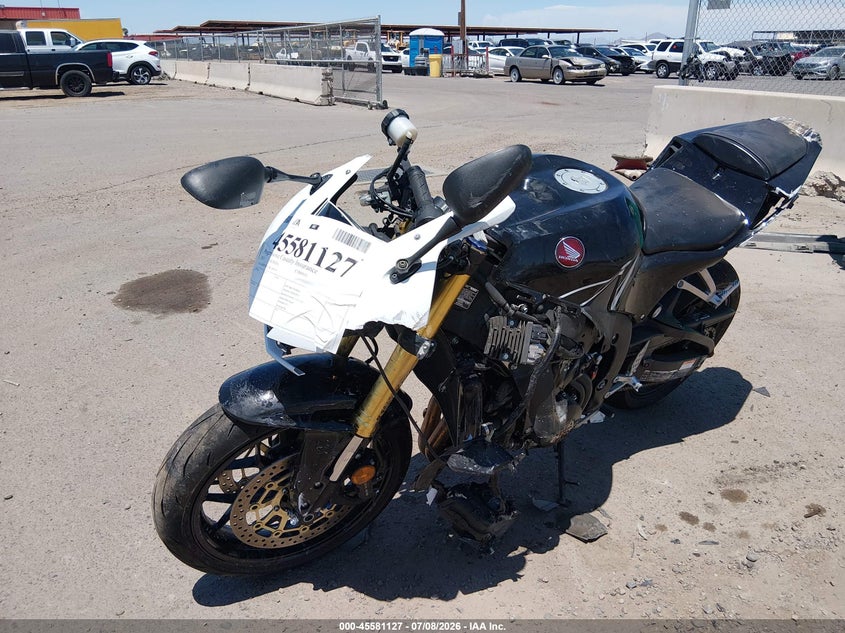 2017 Honda Cbr600 Rr VIN: JH2PC40H1HK300074 Lot: 45581127
