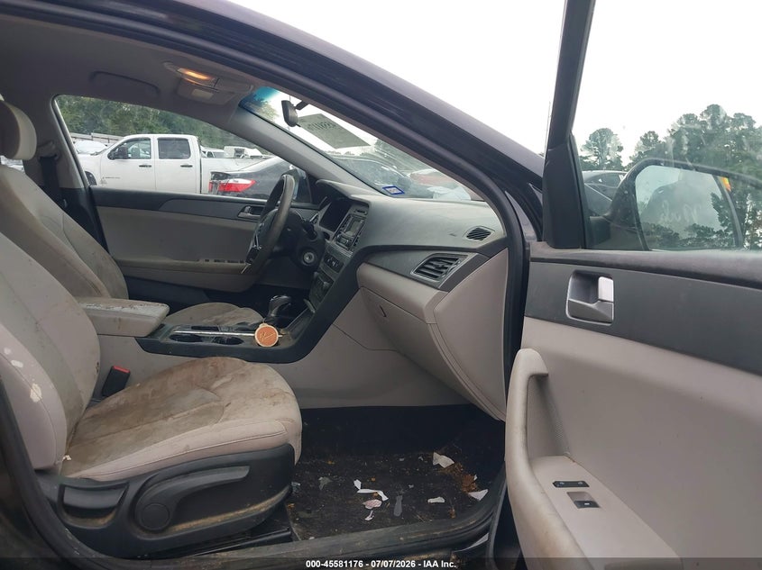 2017 HYUNDAI SONATA auction photo 5