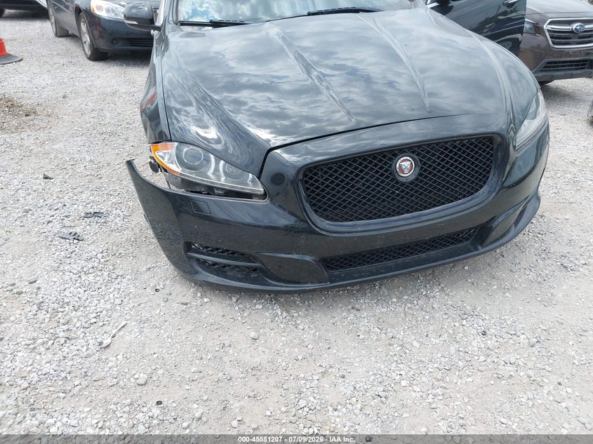 2011 Jaguar Xj Xjl Supercharged VIN: SAJWA2GE0BMV03111 Lot: 45581207