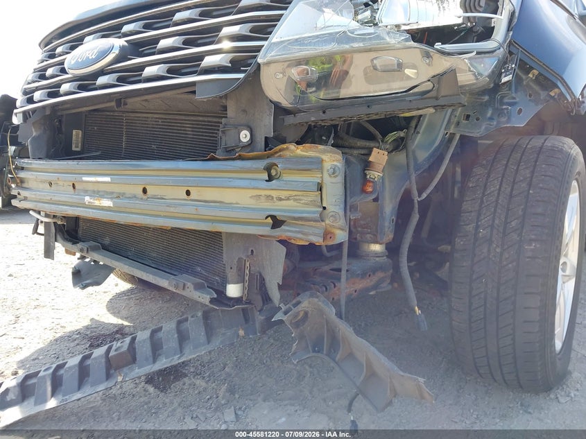 2016 FORD EXPLORER auction photo 6