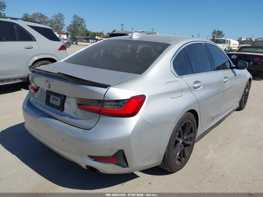 Vin: wba5r1c51kfh04345, lot: 46079581, bmw 330i 20194