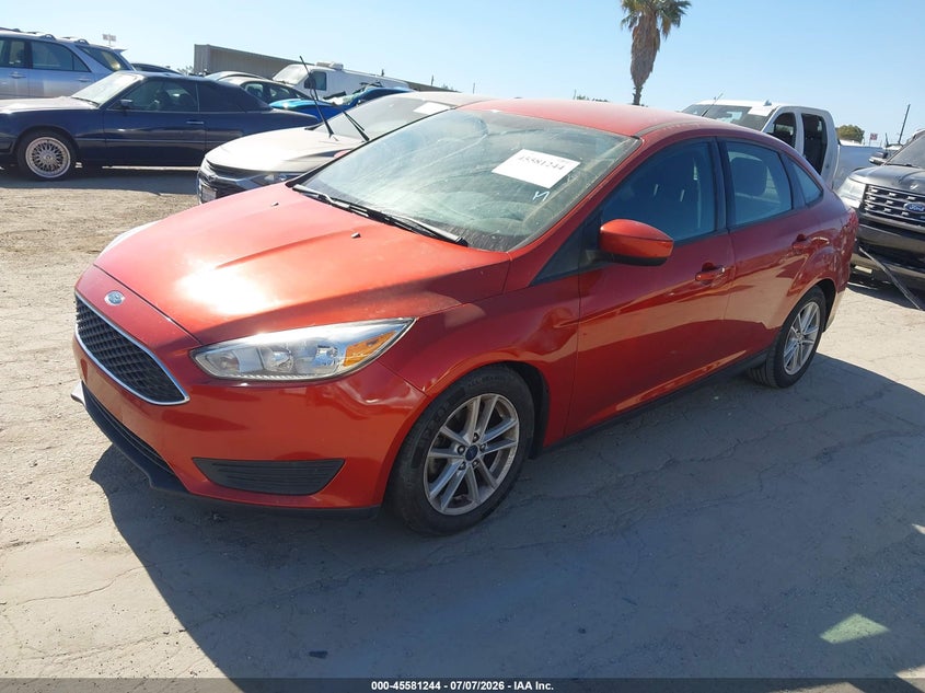 1FADP3FE9JL264972 2018 FORD FOCUS SE photo 1