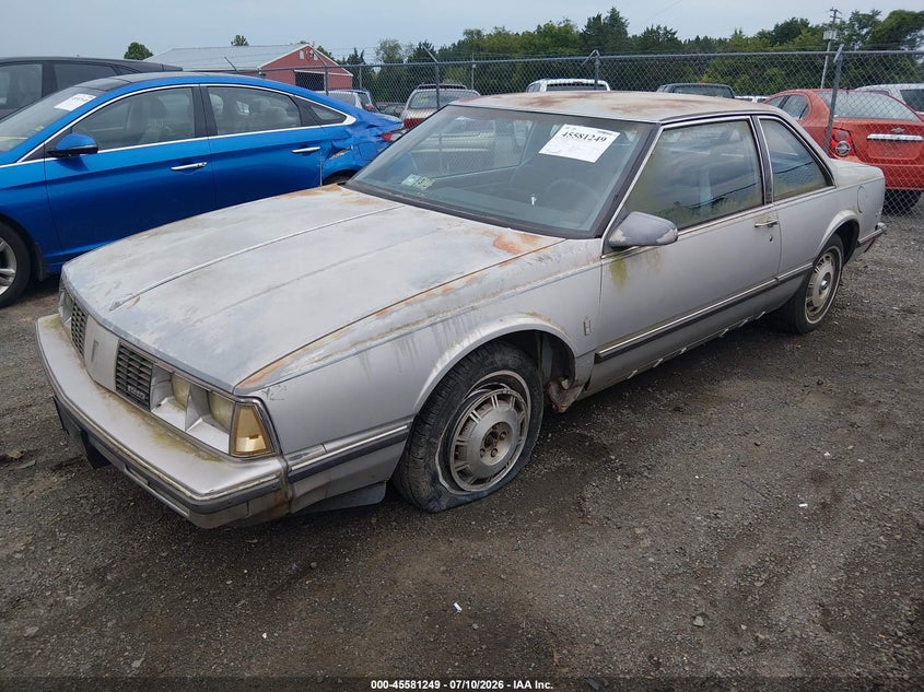 AtlanticExpress - Oldsmobile Delta 88