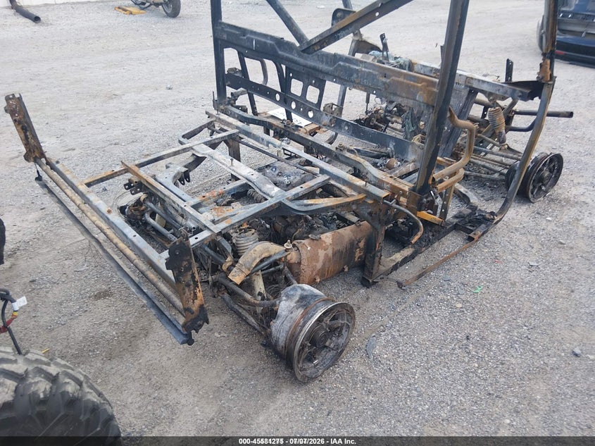 2015 POLARIS RANGER auction photo 4