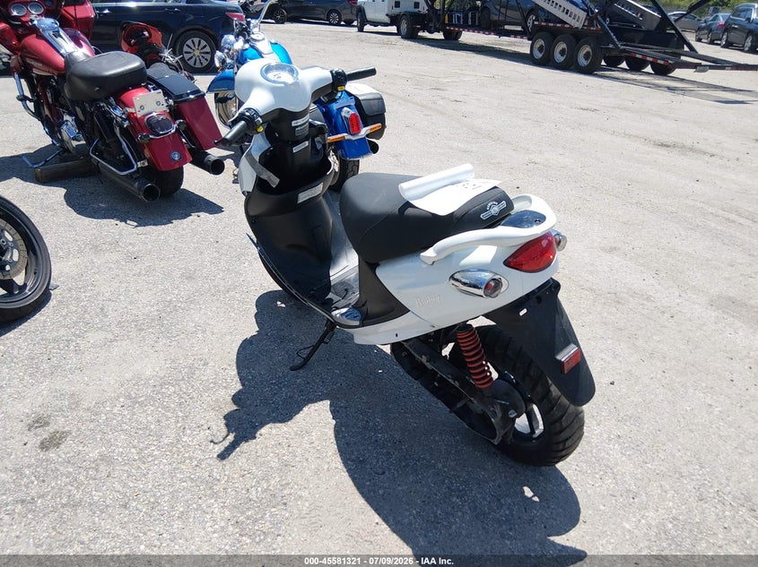 2021 GENUINE SCOOTER CO. BUDDY auction photo 3