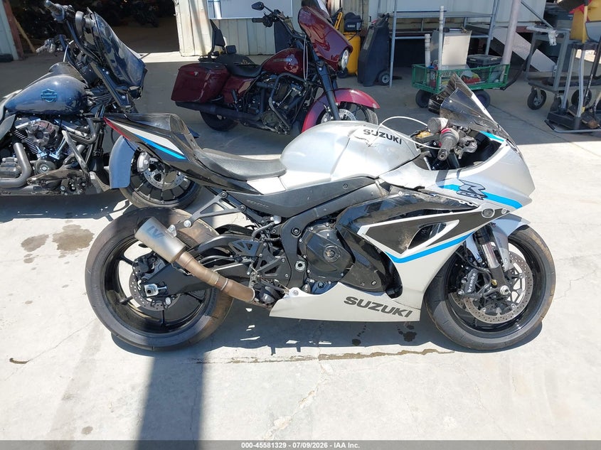 2025 Suzuki Gsx-R1000 VIN: JS1DM11F1S7100143 Lot: 45581329