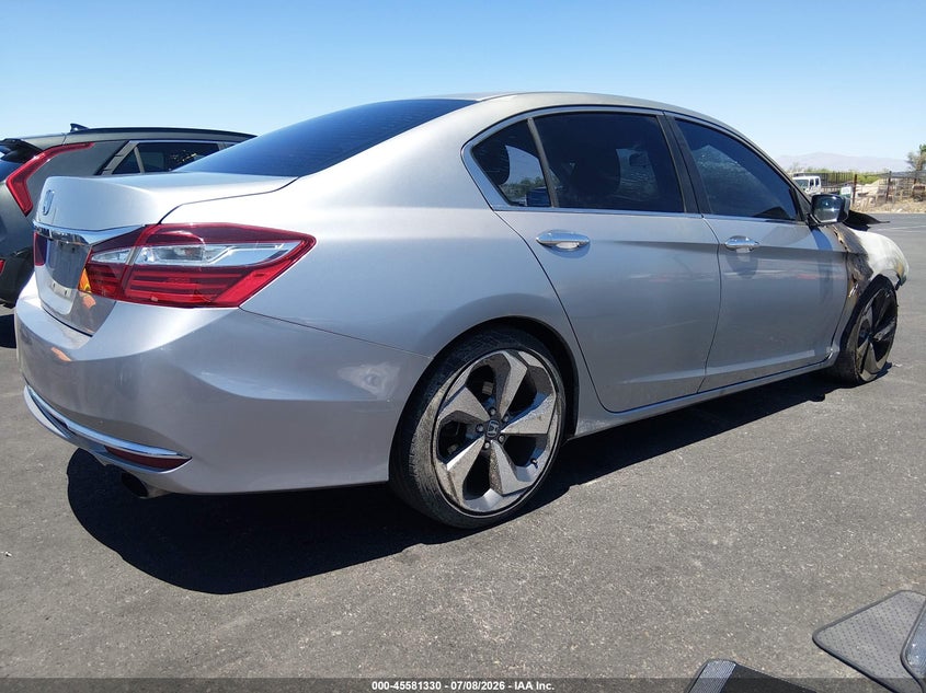 2017 HONDA ACCORD auction photo 4