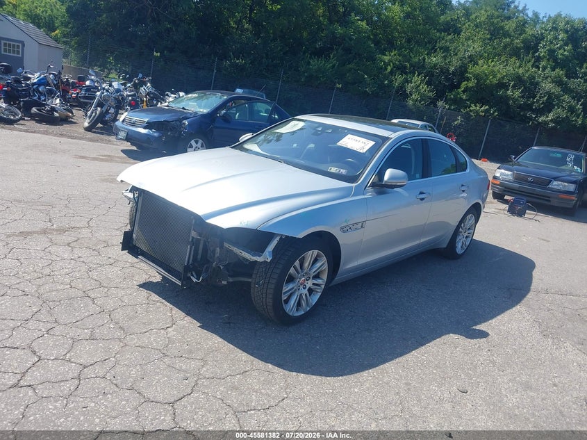 Vin: sajbj4bv9hcy34964, lot: 46079735, jaguar xf 35t premium 20172