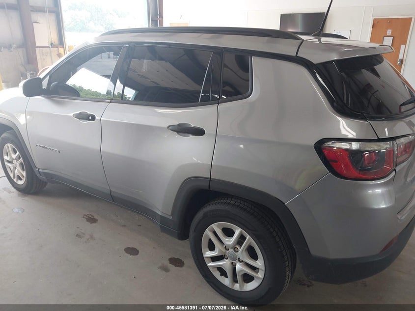 2018 JEEP COMPASS auction photo 3