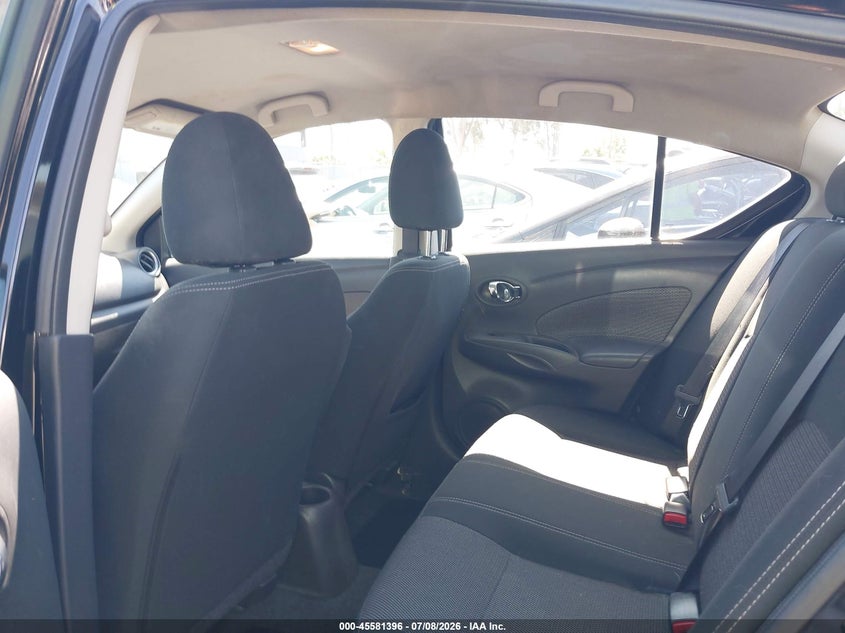2018 Nissan Versa 1.6 Sv VIN: 3N1CN7AP8JL877703 Lot: 45581396