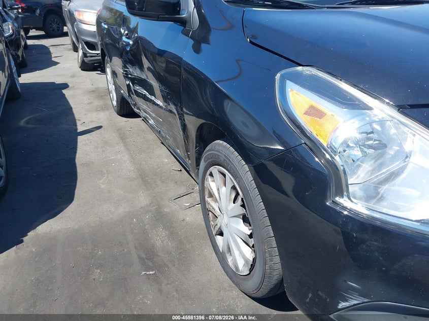 2018 Nissan Versa 1.6 Sv VIN: 3N1CN7AP8JL877703 Lot: 45581396
