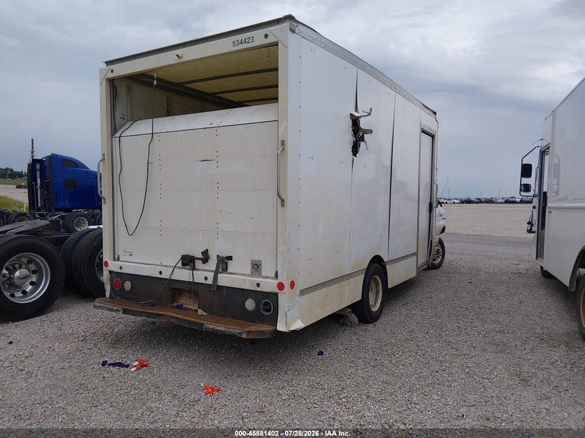 2023 FORD E-450 CUTAWAY auction photo 4