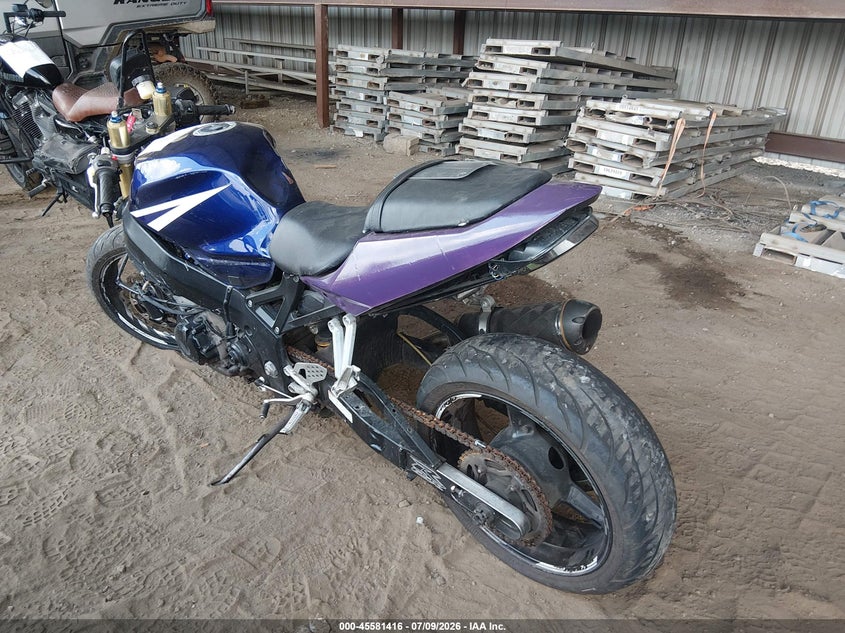 2004 SUZUKI GSX-R600 auction photo 3