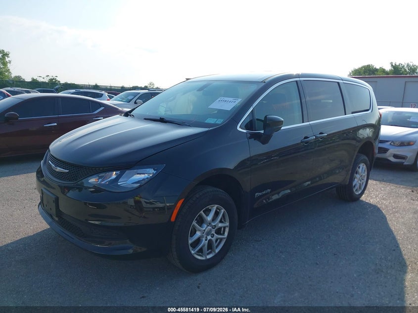 Vin: 2c4rc1cg8nr103886, lot: 46079772, chrysler voyager lx 20222