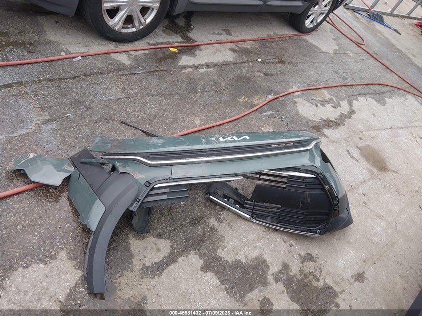 2025 Kia Niro Ex VIN: KNDCR3LE8S5213215 Lot: 45581432