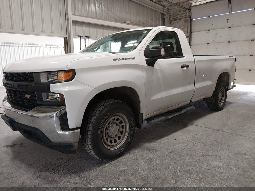 2020 CHEVROLET SILVERADO 1500 auction photo 2