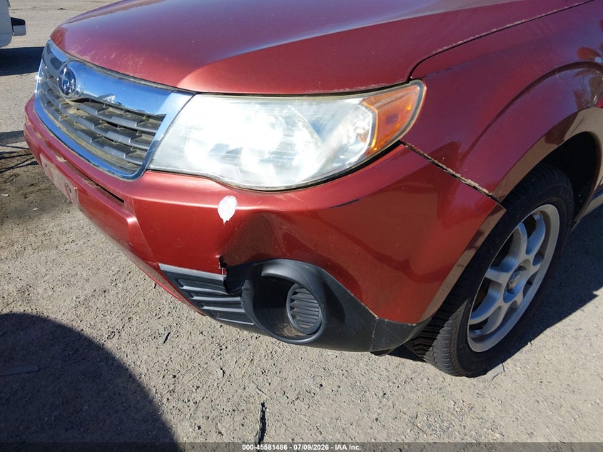 2010 SUBARU FORESTER auction photo 6