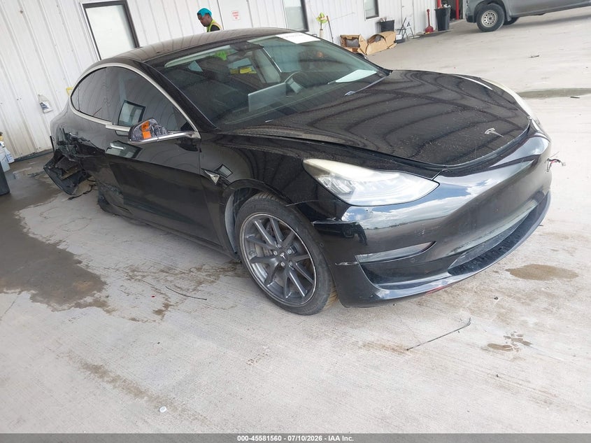 2019 TESLA MODEL 3 auction photo 1