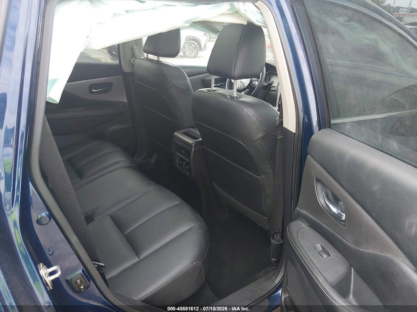 2021 NISSAN MURANO auction photo 8