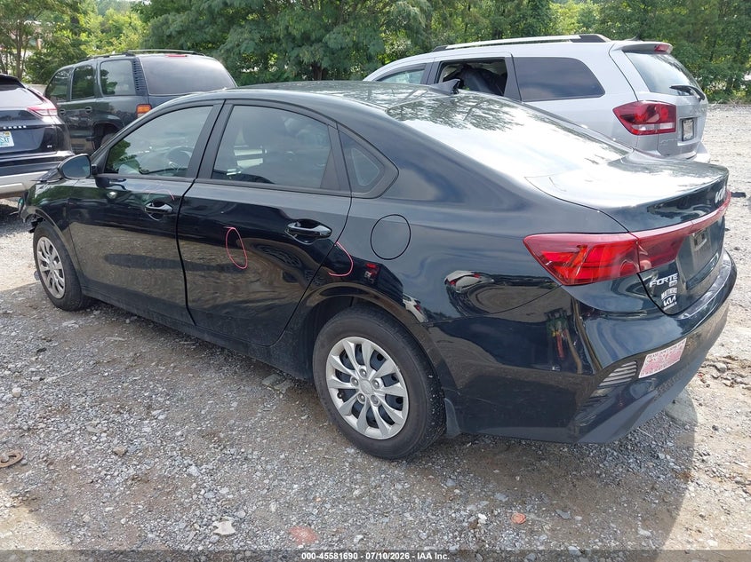 2024 KIA FORTE auction photo 3