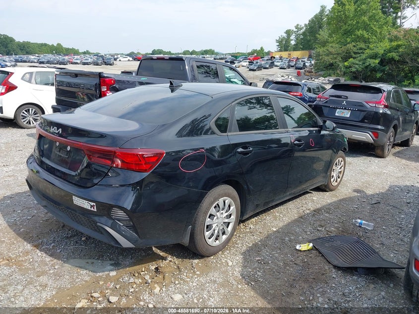 2024 KIA FORTE auction photo 4
