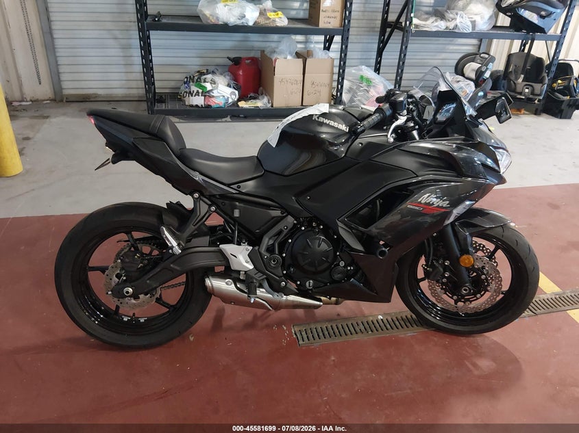 2026 Kawasaki Ex650 R VIN: ML5EXER12TDAJ9878 Lot: 45581699