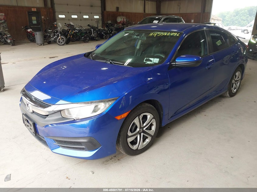 2017 Honda Civic, Затопление, IAAI, VIN 2HGFC2F53HH538779 — фото 2
