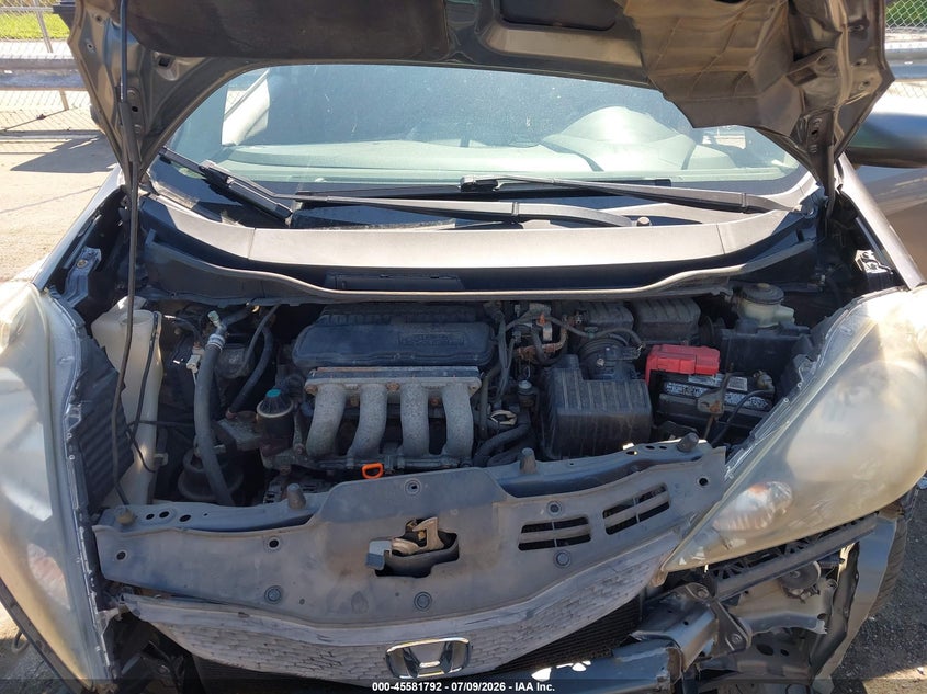 2013 HONDA FIT · Фото 10