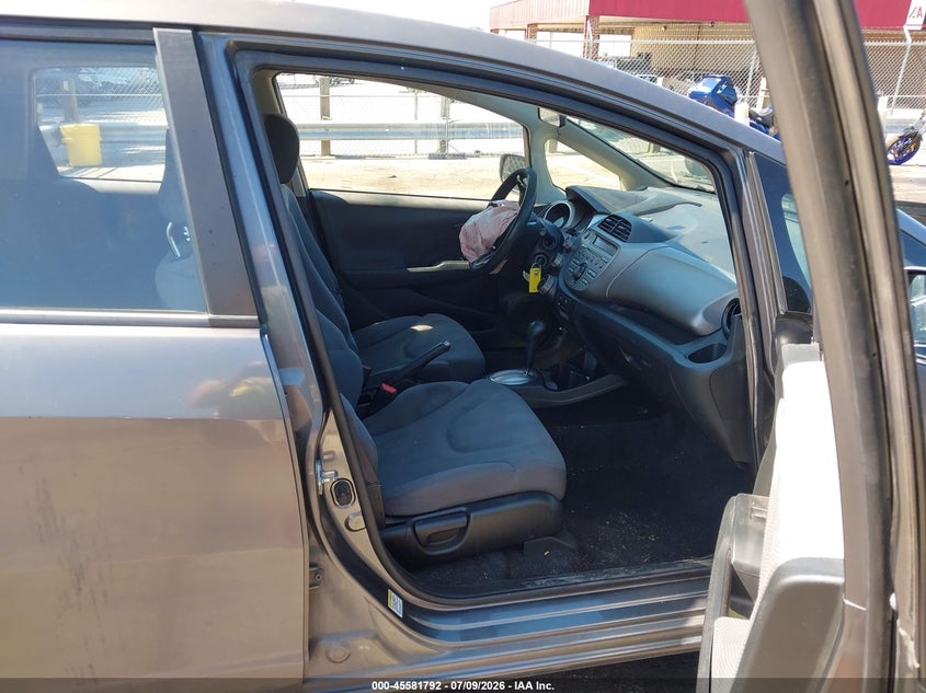 2013 HONDA FIT · Фото 5