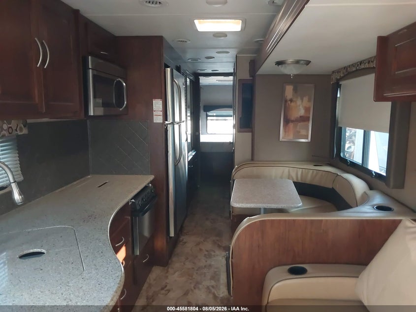 2016 FORD F53 auction photo 8