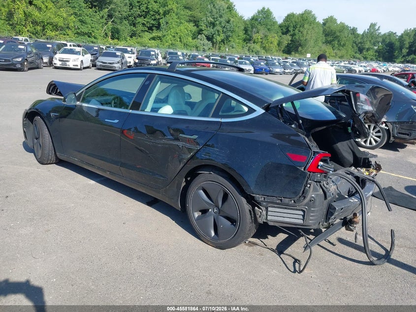 2019 TESLA MODEL 3 auction photo 3