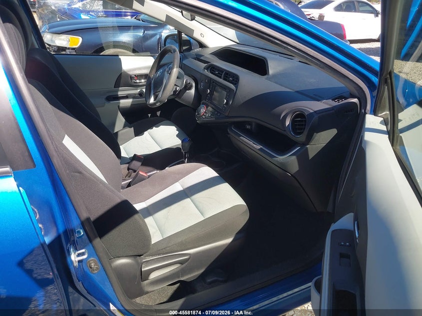 2014 Toyota Prius C Three VIN: JTDKDTB38E1059952 Lot: 45581874