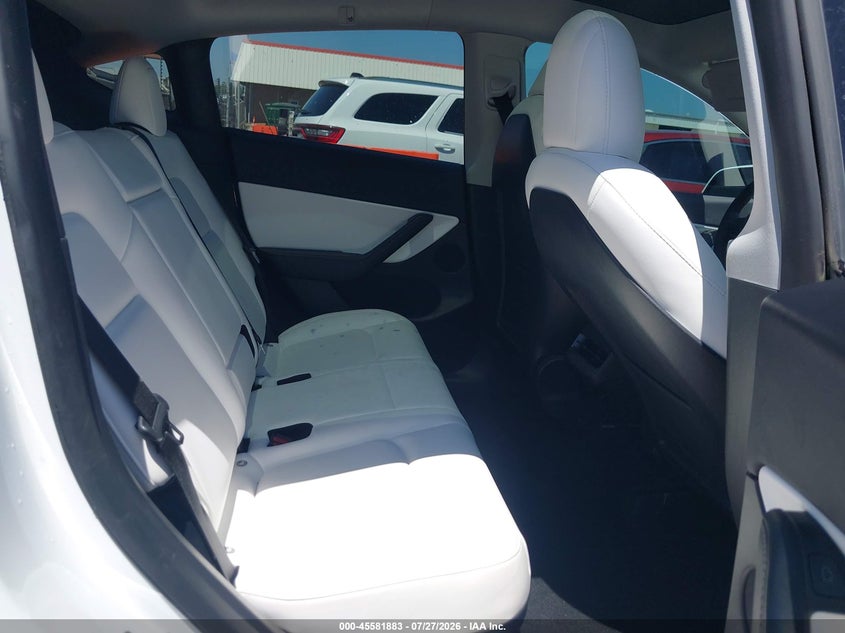 TESLA MODEL Y 2021 VIN 5YJYGDEF0MF252292