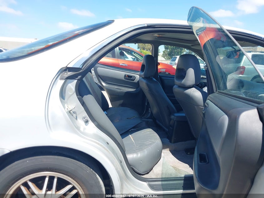 2000 Acura Integra Gs VIN: JH4DB7667YS003282 Lot: 45581947