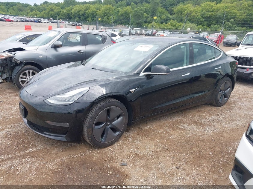 2018 TESLA MODEL 3 auction photo 2