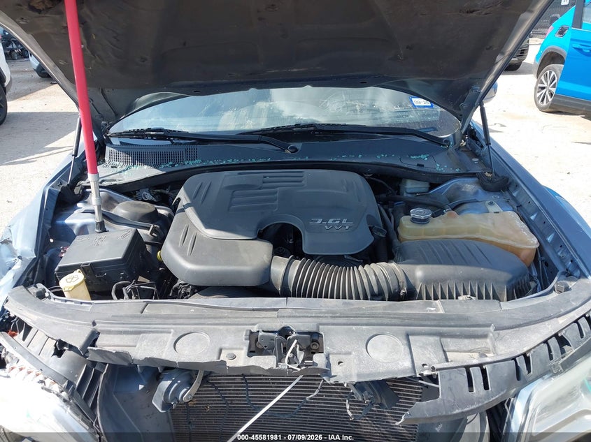 2011 Chrysler 300 VIN: 2C3CA4CG1BH549137 Lot: 45581981