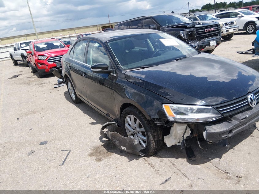2013 VOLKSWAGEN JETTA auction photo 1