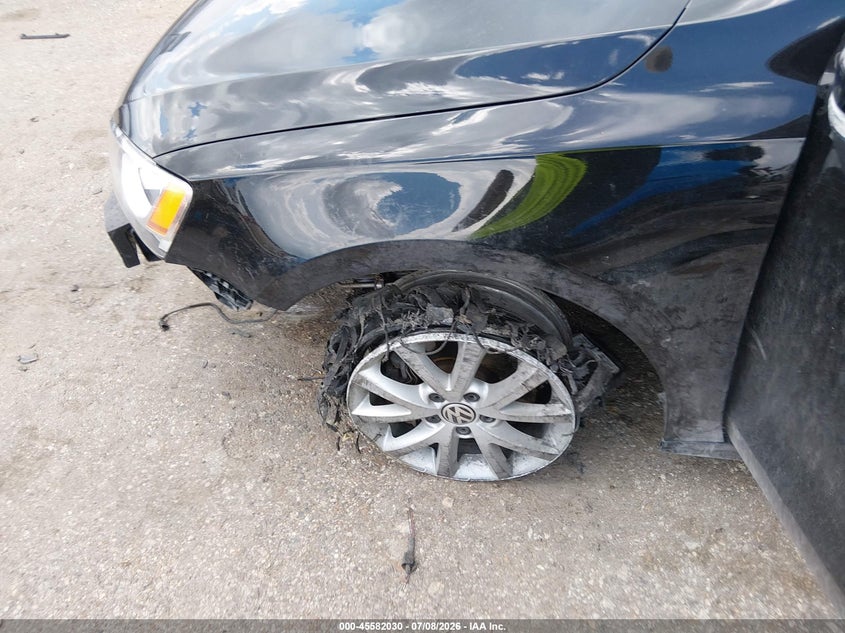 2013 VOLKSWAGEN JETTA auction photo 6