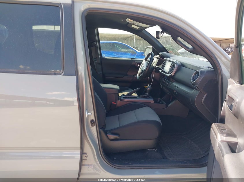 2023 TOYOTA TACOMA auction photo 5