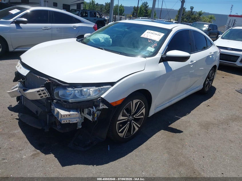 2017 Honda Civic, Удар спереди, IAAI, VIN 2HGFC1F3XHH658653 — фото 2