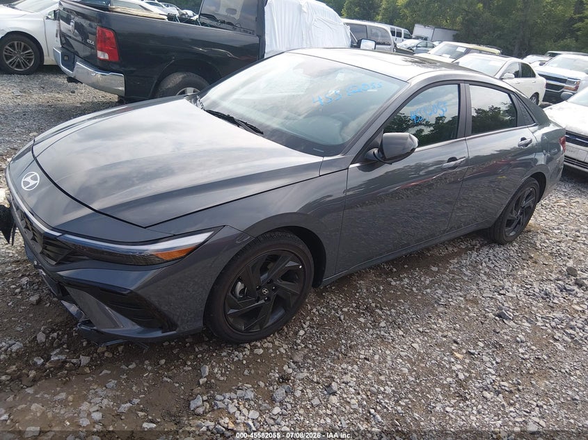 2026 HYUNDAI ELANTRA auction photo 2