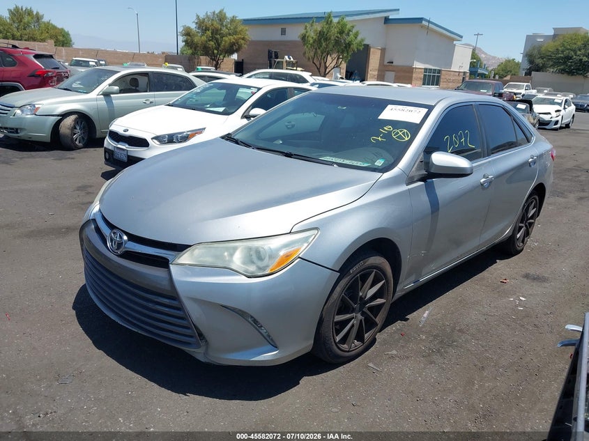 2016 Toyota Camry, Right Side, IAAI, VIN 4T1BF1FK2GU579805 — photo 2