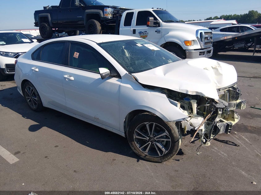 Vin: 3kpf24ad9re836424, lot: 46080495, kia forte lxs 2024 img_1