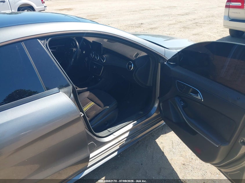 2014 MERCEDES-BENZ CLA 250 auction photo 5