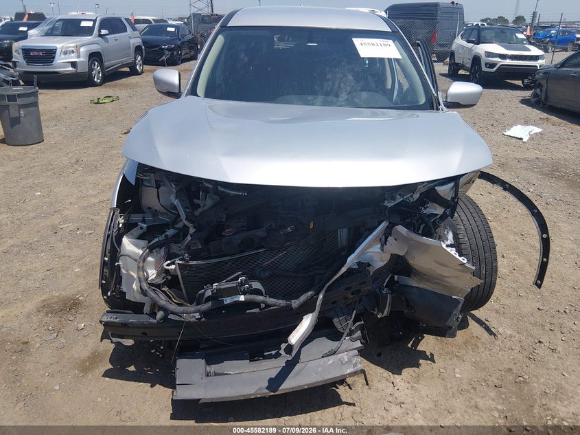 2017 Nissan Rogue S VIN: KNMAT2MT8HP615670 Lot: 45582189