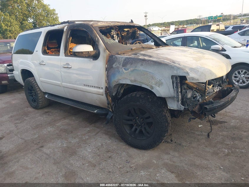 2007 CHEVROLET SUBURBAN auction photo 1