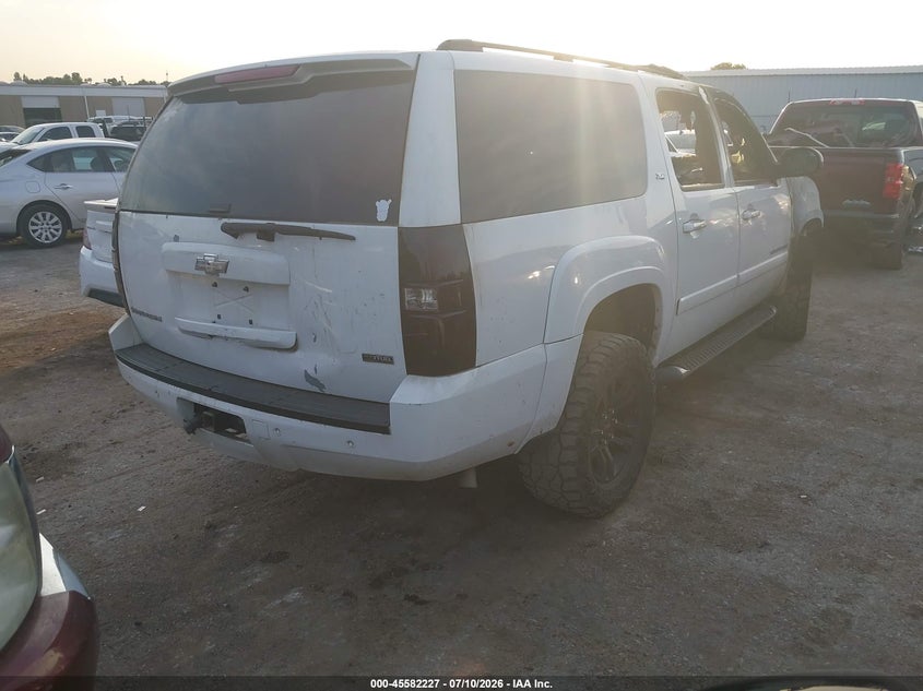 2007 CHEVROLET SUBURBAN auction photo 4