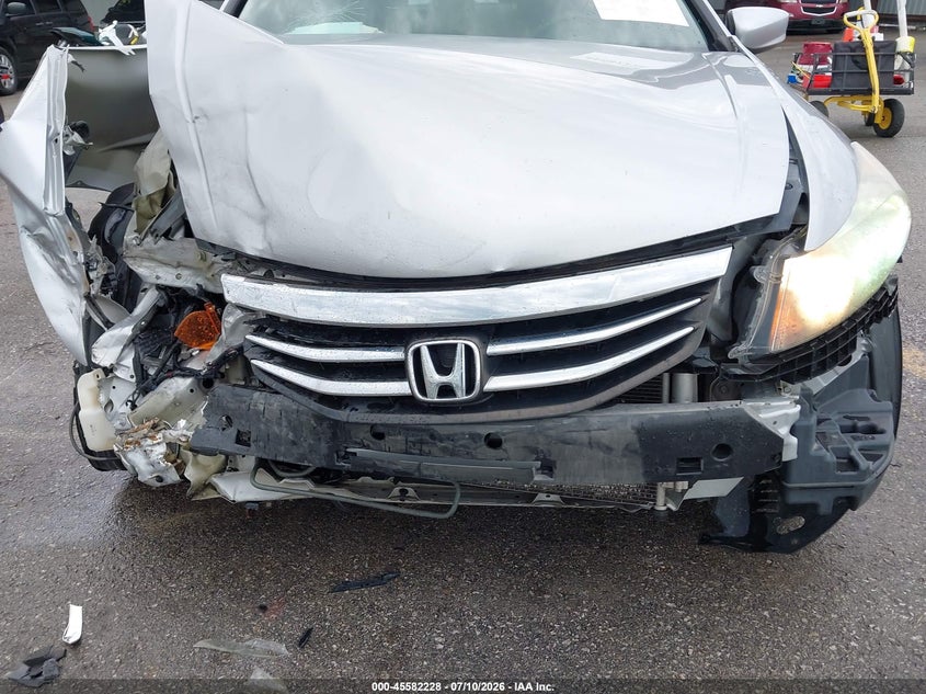 2011 HONDA ACCORD auction photo 6