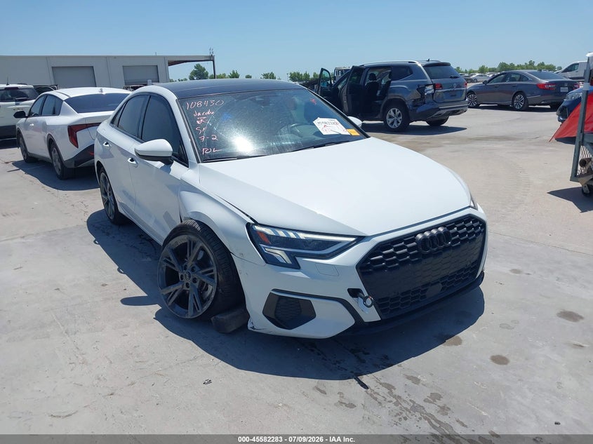 Vin: wauaudgy2ra043657, lot: 46080636, audi a3 premium 40 tfsi front-wheel drive s tronic 2024 img_1